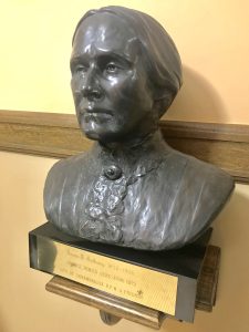Susan B. Anthony bust, Ontario County Courthouse